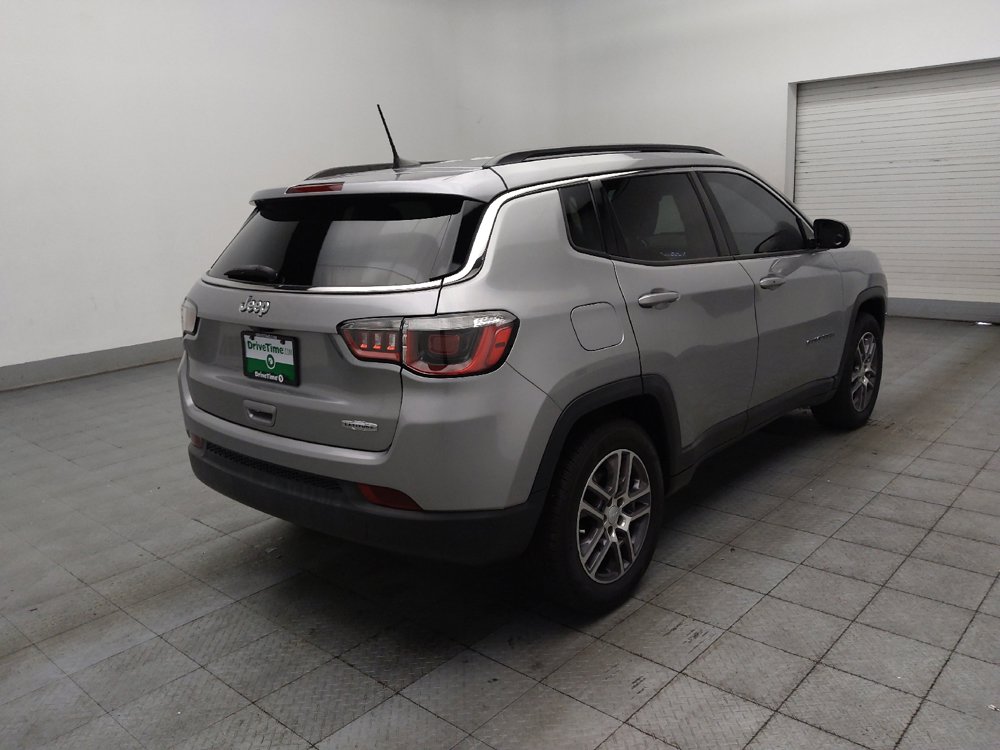 Used 2020 Jeep Compass Latitude w/ Popular Equipment Group FWD image 9