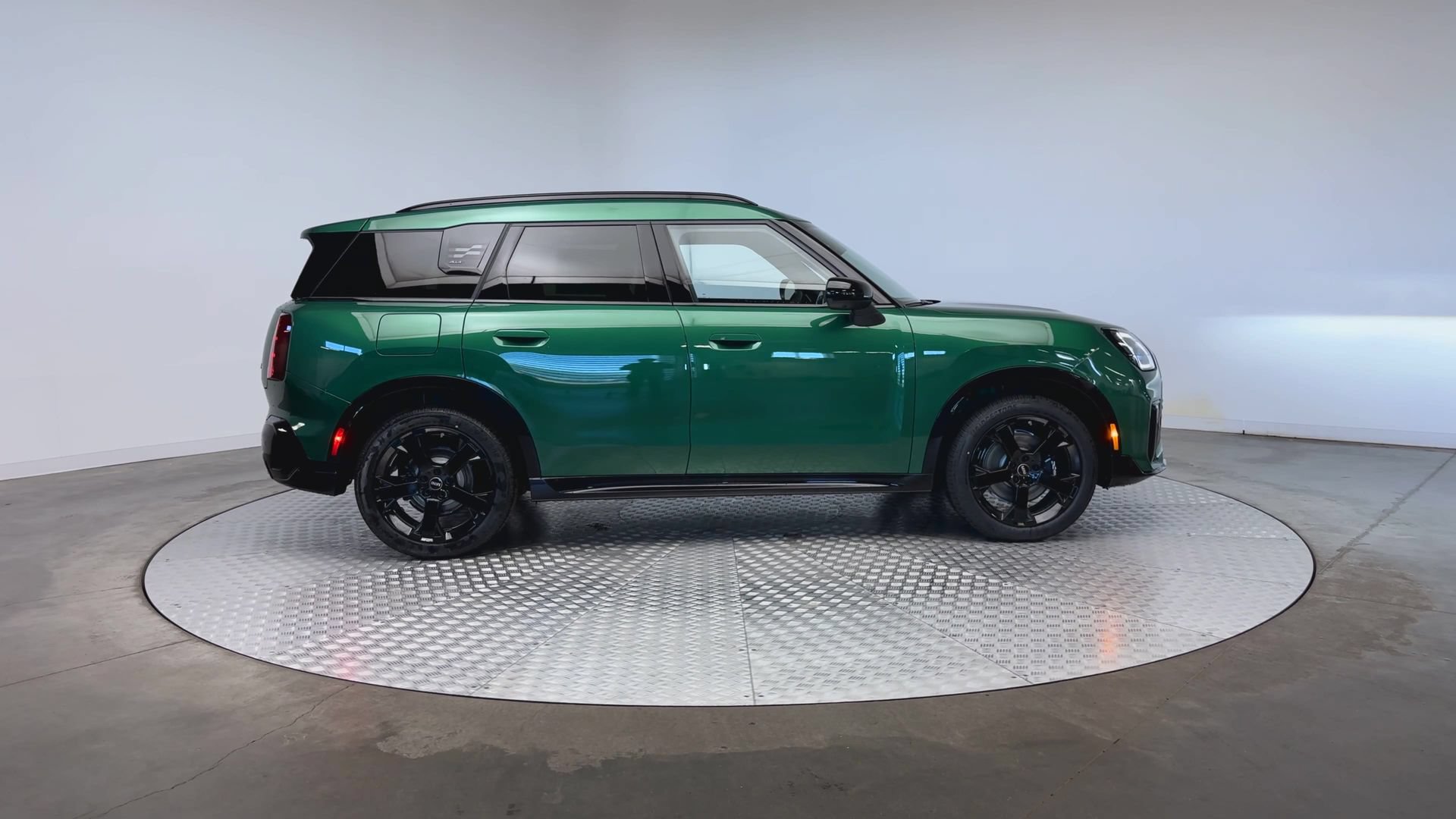 Used 2027 MINI Cooper Countryman S w/ Comfort Package Max AWD/4WD image 9