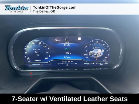 Used 2023 Chevrolet Tahoe Premier AWD/4WD image 21
