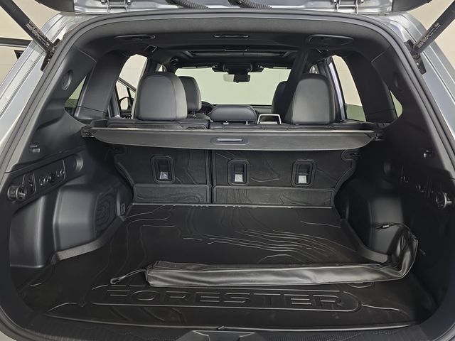 Certified 2025 Subaru Forester Touring AWD/4WD image 26