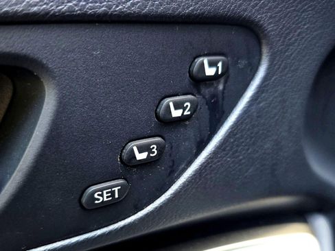 Used 2017 Lexus RC 200t F Sport image 25