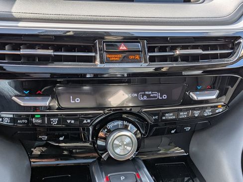 Used 2023 Acura MDX FWD w/ Technology Package image 24