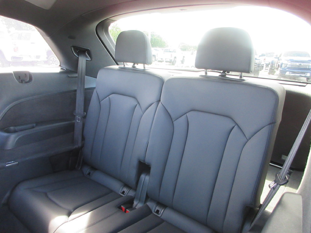 Used 2023 Audi Q7 3.0T Prestige AWD/4WD image 21