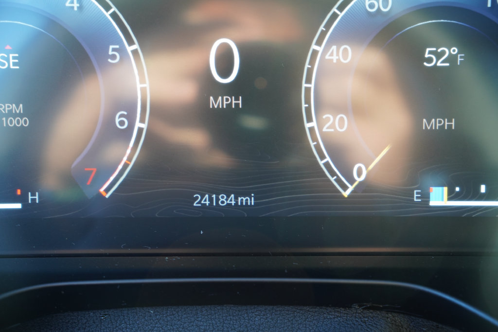 Certified 2025 Jeep Grand Cherokee Limited w/ Luxury Tech Group II AWD/4WD image 37