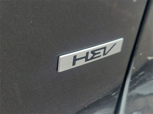 New 2025 Kia Niro EX Touring image 7