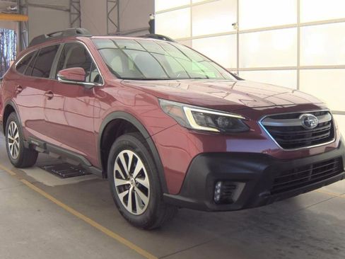 Certified 2022 Subaru Outback Premium image 4