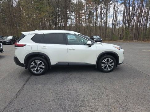 Certified 2023 Nissan Rogue SV w/ SV Premium Package AWD/4WD image 8