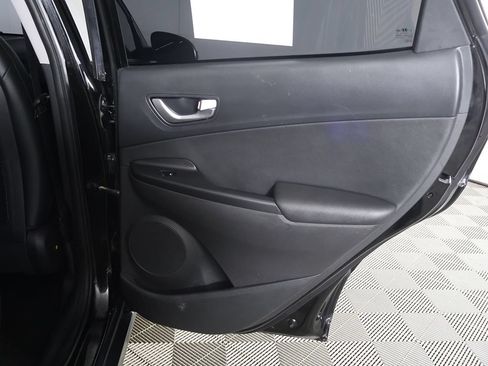 Used 2022 Hyundai Kona Limited w/ Cargo Package FWD image 26