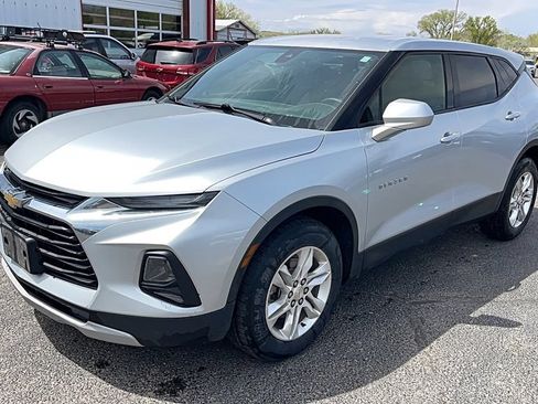 Used 2021 Chevrolet Blazer LT AWD/4WD image 2