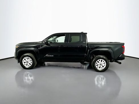 Used 2025 Toyota Tacoma SR5 RWD image 4