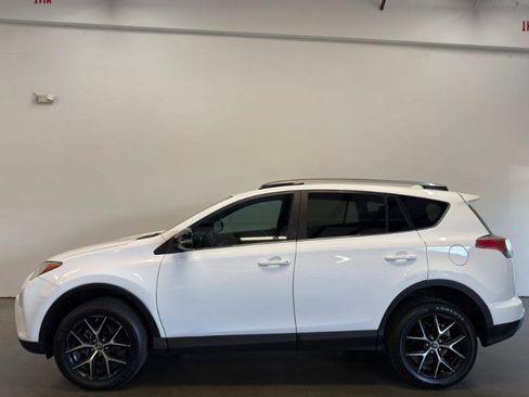 Used 2017 Toyota RAV4 SE w/ Power Extra Value Package FWD image 3