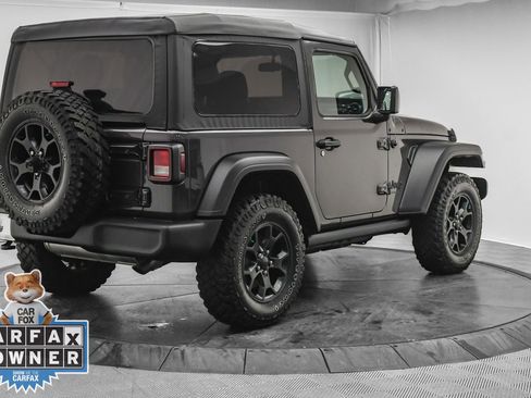 Used 2022 Jeep Wrangler Willys image 8