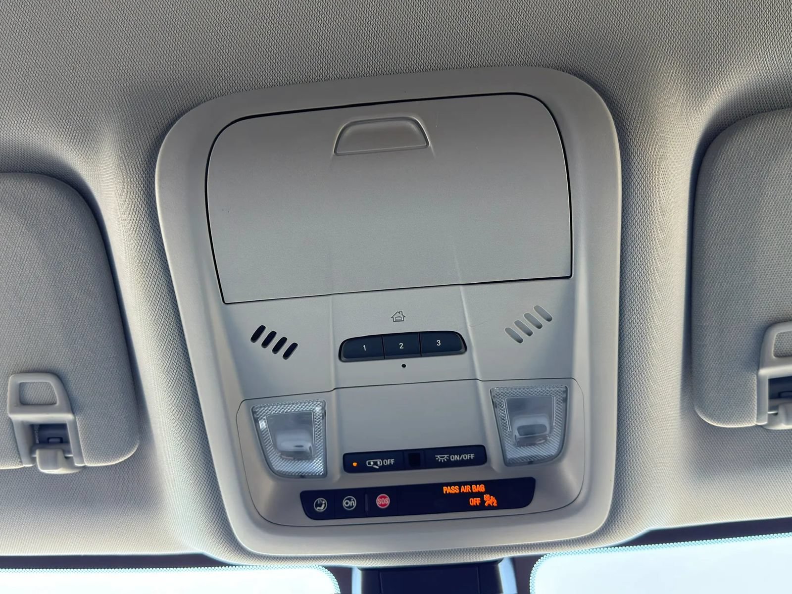 Used 2021 Chevrolet Blazer LT FWD image 29