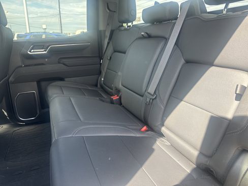 Used 2023 GMC Sierra 1500 SLT RWD image 6