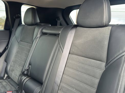 Used 2024 Mitsubishi Outlander SE image 14