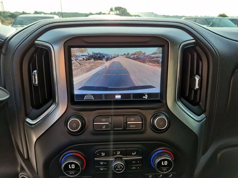 Used 2020 Chevrolet Silverado 2500 LTZ w/ LTZ Plus Package AWD/4WD image 29