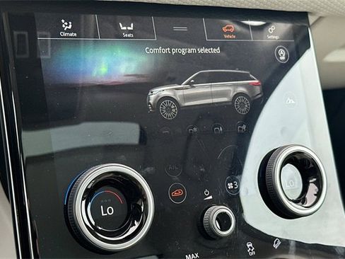 Used 2019 Land Rover Range Rover Velar S image 20