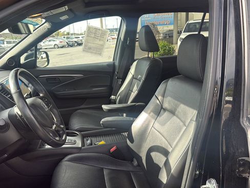 Certified 2023 Honda Passport EX-L image 16