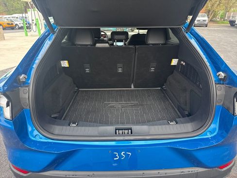 Used 2025 Ford Mustang Mach-E Premium AWD/4WD image 11