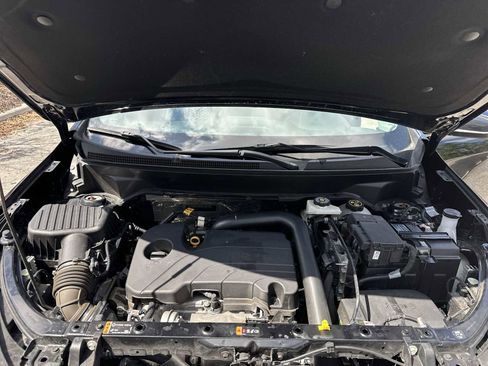 Certified 2024 Chevrolet Equinox LT FWD image 13