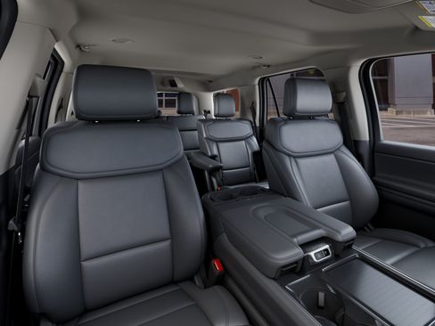 New 2027 Ford Expedition Active AWD/4WD image 10