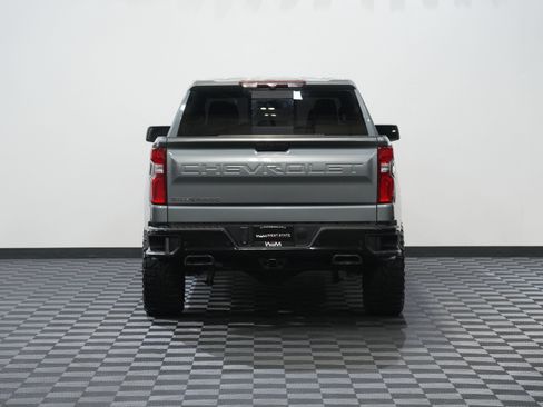 Used 2020 Chevrolet Silverado 1500 LT Trail Boss AWD/4WD image 7