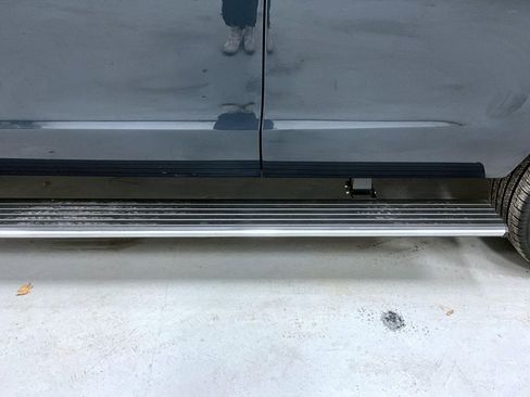 Used 2024 Ford Expedition Platinum image 25