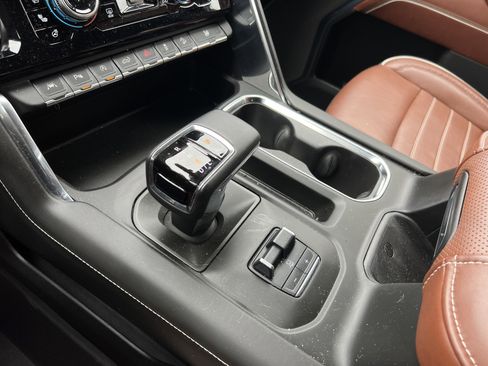 Used 2024 GMC Sierra 1500 Denali Ultimate image 26