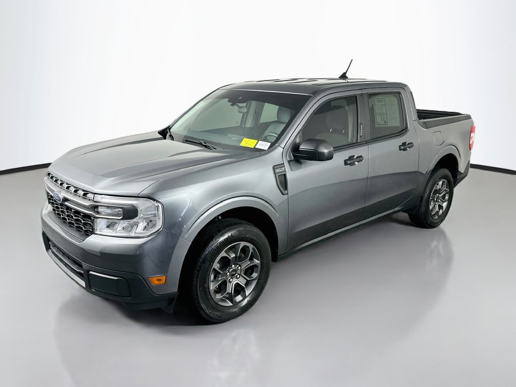 Used 2022 Ford Maverick XLT FWD image 3