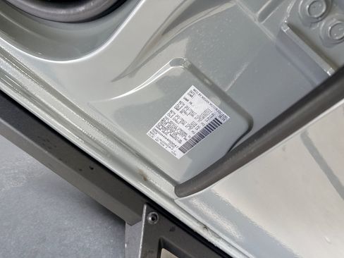 Used 2025 Nissan Frontier PRO-4X w/ Tow Package AWD/4WD image 19