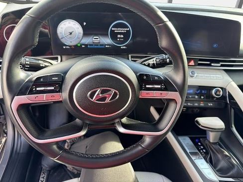 Used 2023 Hyundai Elantra Limited w/ Cargo Package image 27