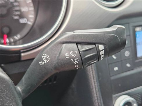 Used 2022 Ford Mustang GT RWD image 16
