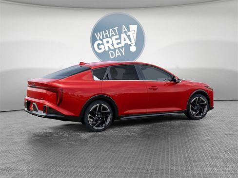 New 2025 Kia K4 GT-Line w/ GT-Line Sunroof Package image 6