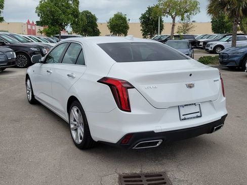 Used 2021 Cadillac CT4 Luxury RWD image 4