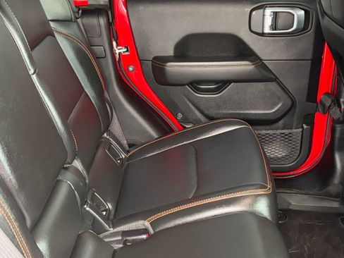 Used 2021 Jeep Gladiator Mojave image 13