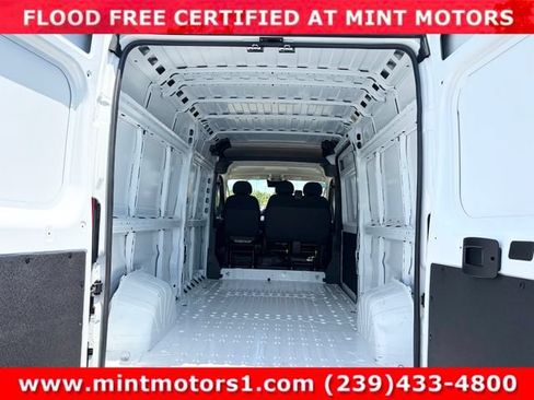Used 2024 RAM ProMaster 2500 w/ Power Group FWD image 43