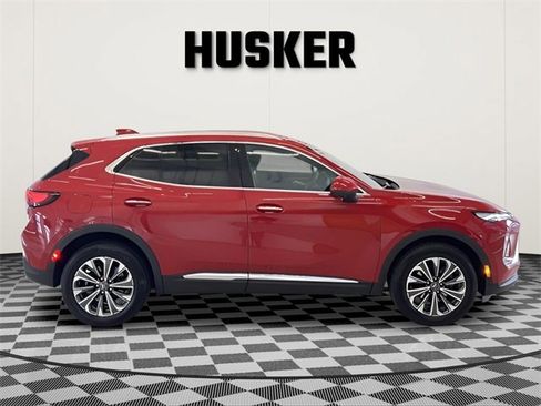 Used 2025 Buick Envision Preferred image 2