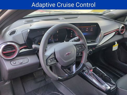 New 2026 Chevrolet Trax RS w/ Sunroof Package FWD image 11