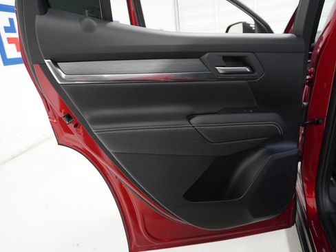 Used 2026 GMC Terrain Elevation w/ Technology Package II image 33