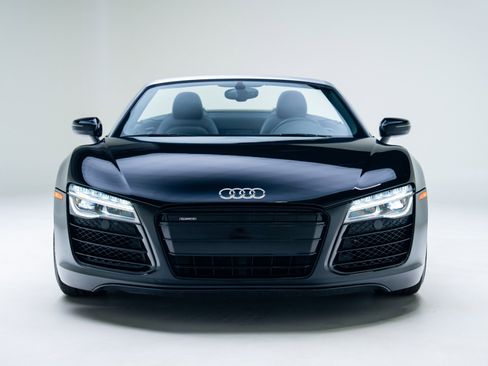 Used 2014 Audi R8 V8 image 4
