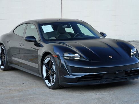 Used 2022 Porsche Taycan RWD image 55