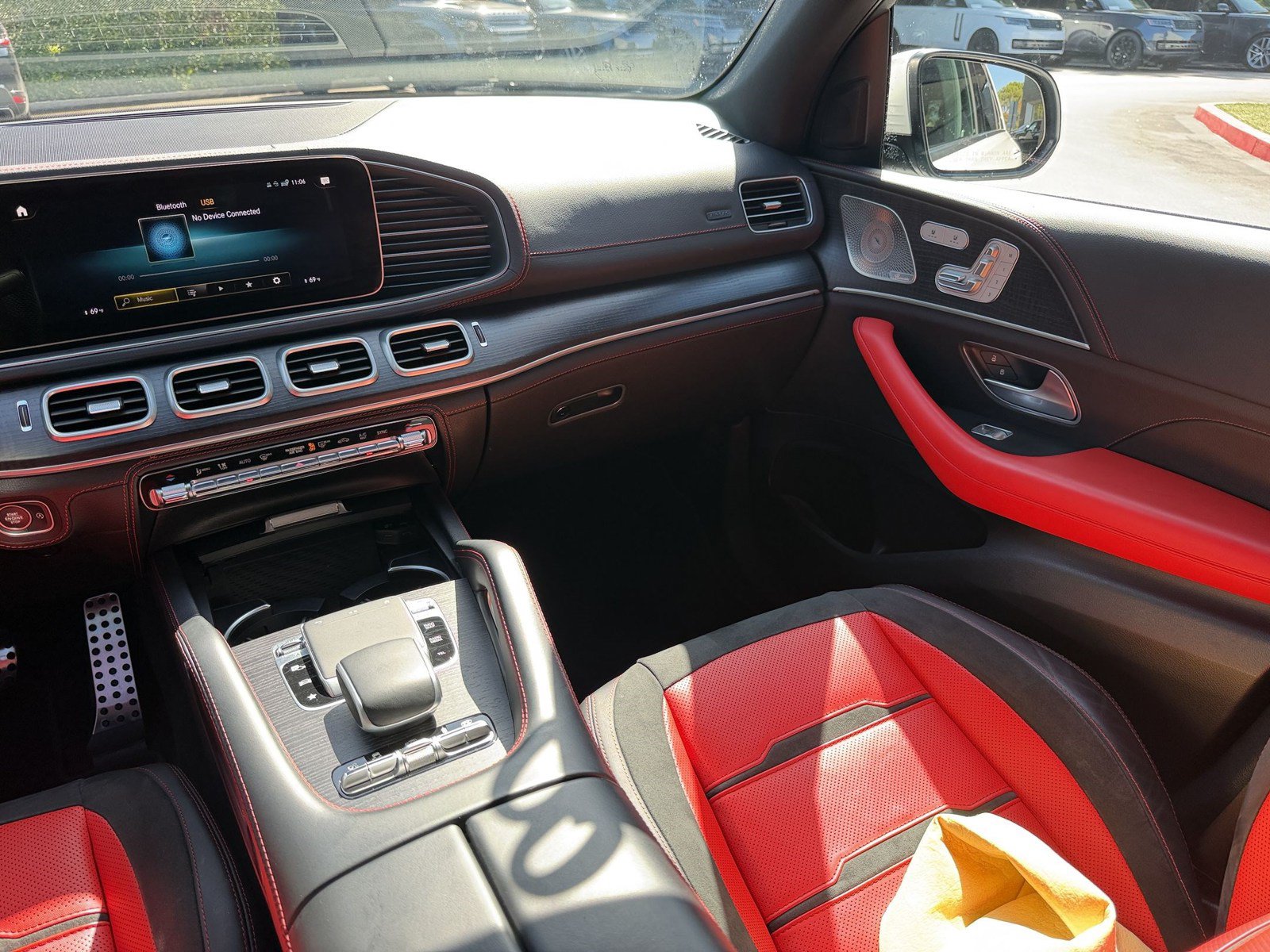 Used 2023 Mercedes-Benz GLE 53 AMG 4MATIC image 30