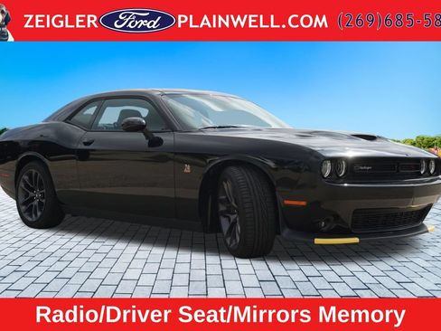 Used 2023 Dodge Challenger R/T Scat Pack w/ Plus Package RWD image 7