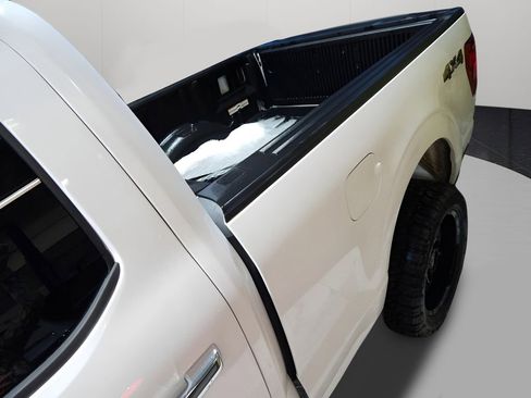 Used 2024 Ford F150 XLT w/ Tow/Haul Package image 31