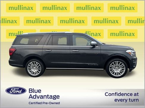 Certified 2023 Ford Expedition Max Platinum image 2