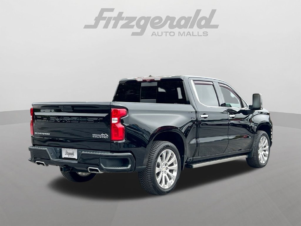 Used 2020 Chevrolet Silverado 1500 High Country w/ Technology Package AWD/4WD image 16