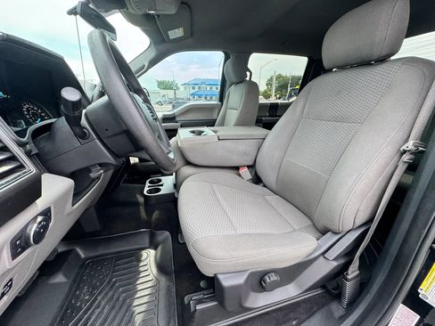 Used 2019 Ford F150 XLT w/ Trailer Tow Package AWD/4WD image 9
