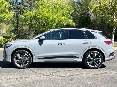 Used 2024 Audi Q4 e-tron Premium Plus AWD/4WD image 8
