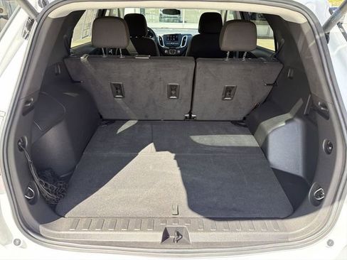 Certified 2022 Chevrolet Equinox LT FWD image 24
