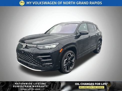 New 2026 Volkswagen Tiguan SEL R-Line image 7